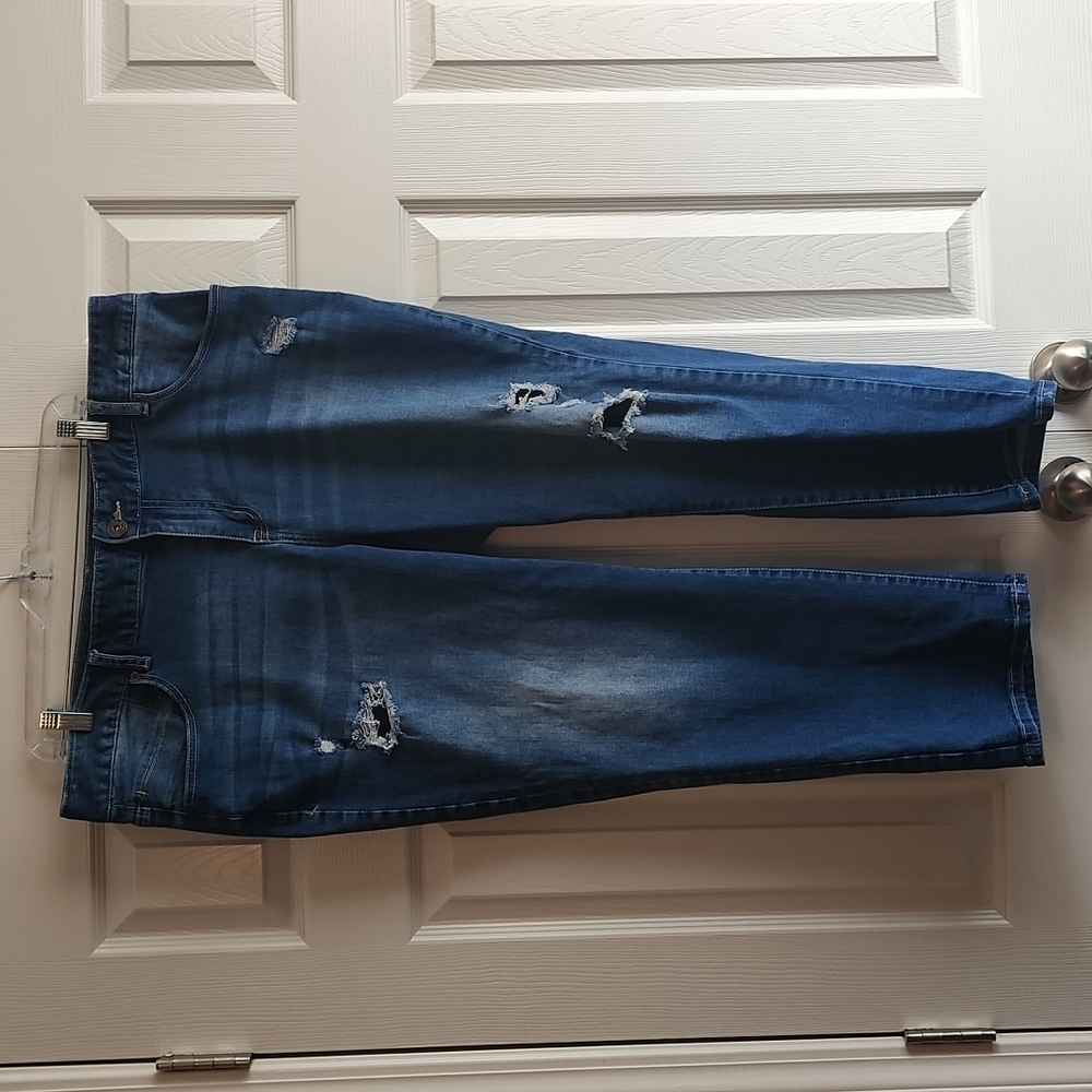 Maurices jeans